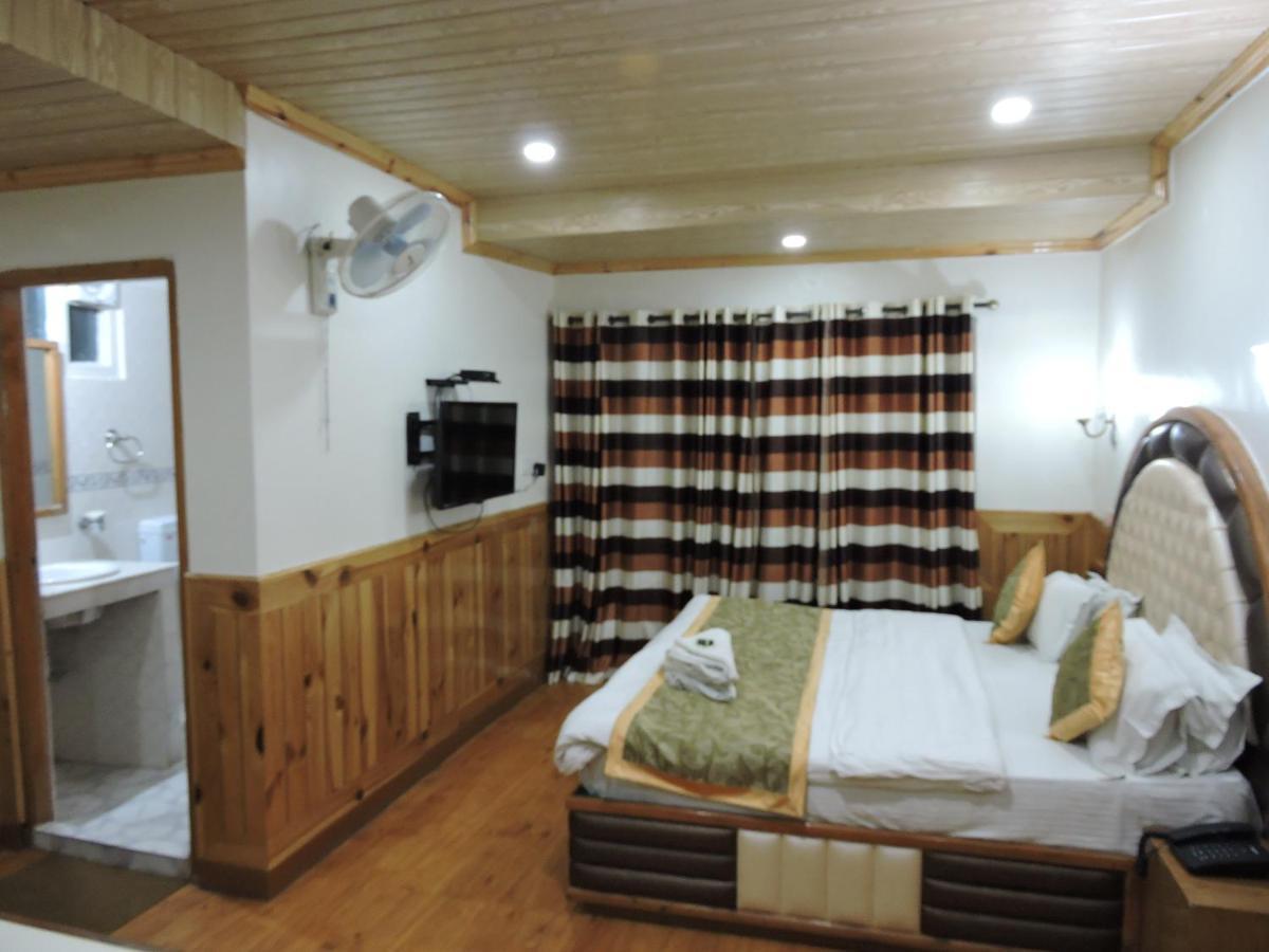 Hotel Chaman Palace Shimla Eksteriør billede