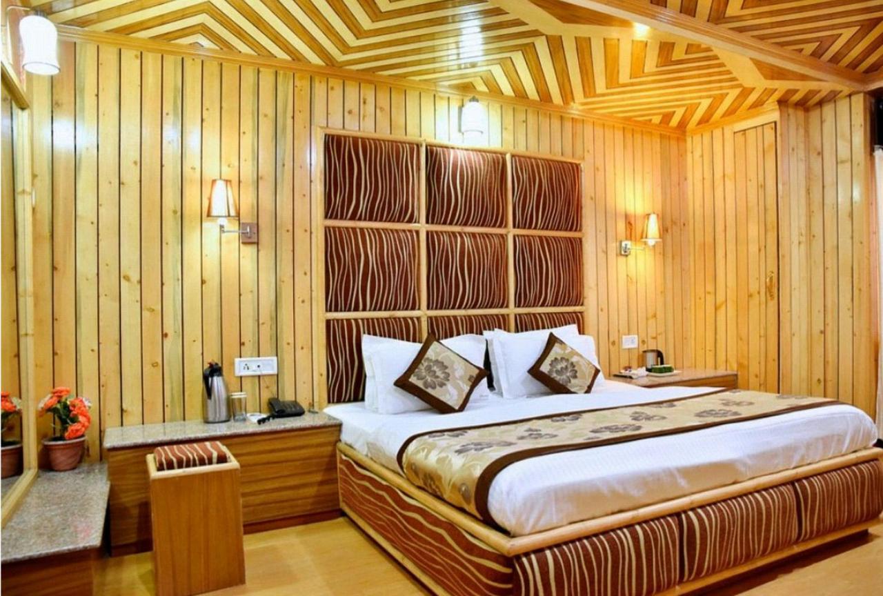 Hotel Chaman Palace Shimla Eksteriør billede