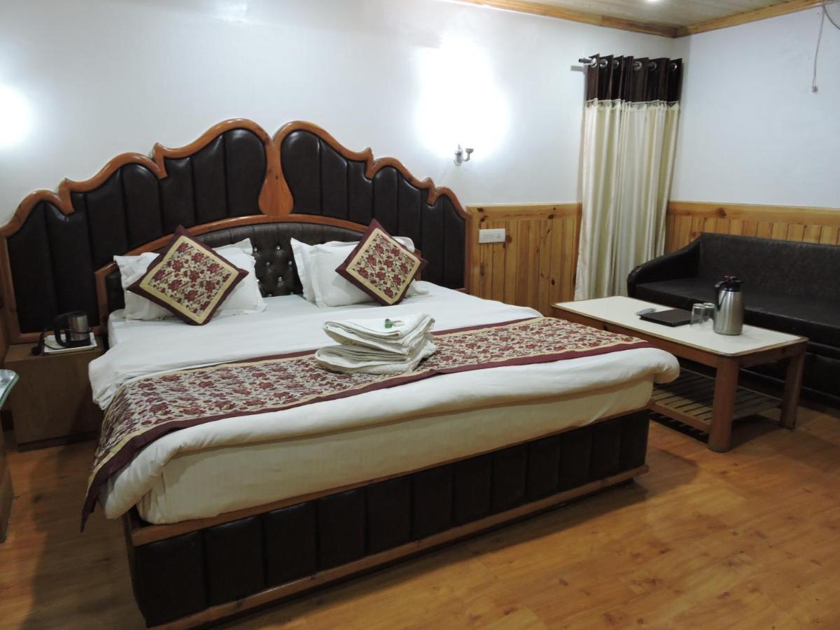 Hotel Chaman Palace Shimla Eksteriør billede